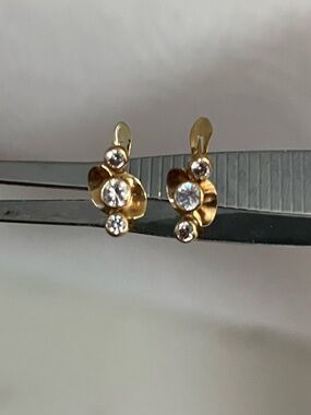 18K Solid Gold Earrings with Sparkling Stones | 0.8g | Delicate Design